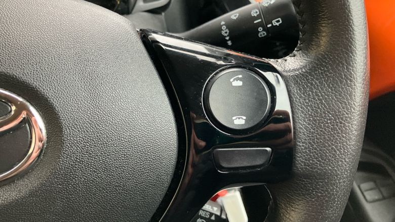 Toyota Aygo 1.0 VVT-i X-Cite 6 5dr Petrol Hatchback